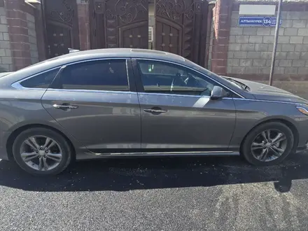 Hyundai Sonata 2018 года за 9 500 000 тг. в Актау – фото 4
