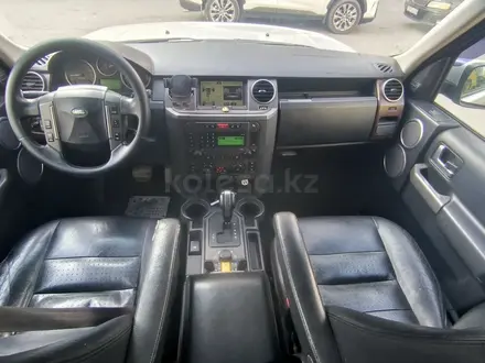 Land Rover Discovery 2005 года за 7 500 000 тг. в Алматы – фото 4