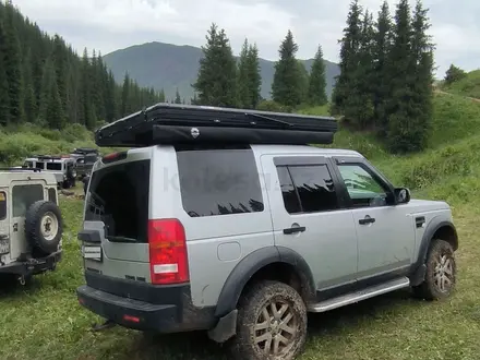 Land Rover Discovery 2005 года за 7 500 000 тг. в Алматы – фото 8