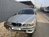 BMW 528 1999 годаfor4 800 000 тг. в Алматы – фото 3