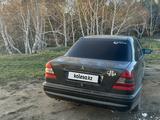 Mercedes-Benz C 180 1995 годаүшін1 550 000 тг. в Щучинск – фото 3