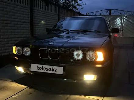 BMW 520 1991 года за 1 600 000 тг. в Тараз – фото 3