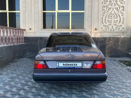 Mercedes-Benz E 230 1991 года за 2 200 000 тг. в Шымкент – фото 8