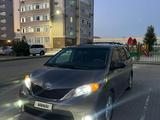 Toyota Sienna 2014 года за 8 999 999 тг. в Актау