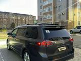 Toyota Sienna 2014 года за 8 999 999 тг. в Актау – фото 2