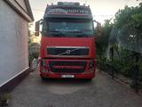 Volvo  FH 2013 годаfor26 000 000 тг. в Тараз