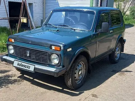 ВАЗ (Lada) Lada 2121 1999 годаүшін1 000 000 тг. в Уральск