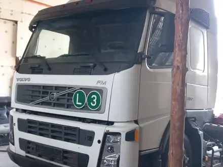 Volvo  FM 2007 года за 15 000 000 тг. в Астана – фото 13