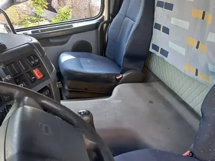 Volvo  FM 2007 года за 15 000 000 тг. в Астана – фото 3