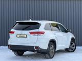 Toyota Highlander 2016 годаfor13 890 000 тг. в Актобе – фото 3