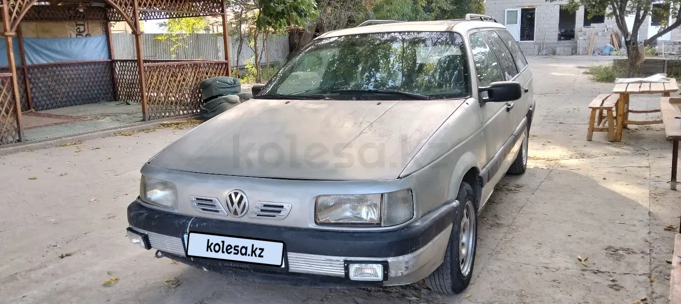 Volkswagen Passat, 1989