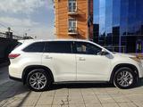 Toyota Highlander 2014 годаүшін19 000 000 тг. в Алматы – фото 5
