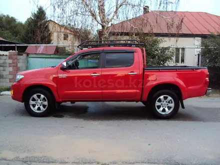 Toyota Hilux 2010 года за 8 000 000 тг. в Алматы – фото 11