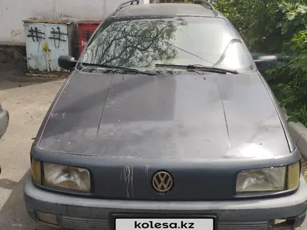 Volkswagen Passat 1989 года за 700 000 тг. в Алматы