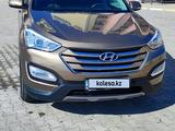 Hyundai Santa Fe 2014 года за 8 000 000 тг. в Актау – фото 2