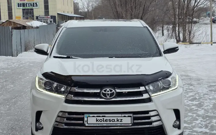 Toyota Highlander 2018 года за 20 500 000 тг. в Уральск