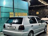 Volkswagen Golf 1997 годаfor2 670 000 тг. в Алматы – фото 4