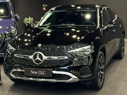 Mercedes-Benz GLC Coupe 300 4MATIC 2025 года за 41 206 680 тг. в Алматы