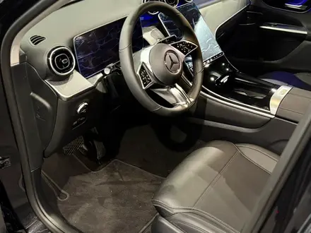 Mercedes-Benz GLC Coupe 300 4MATIC 2025 года за 41 206 680 тг. в Алматы – фото 3