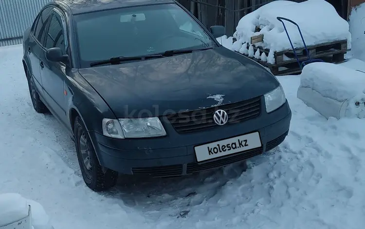 Volkswagen Passat 2000 годаfor2 300 000 тг. в Караганда