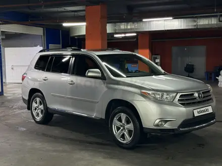 Toyota Highlander 2013 года за 14 000 000 тг. в Алматы – фото 3