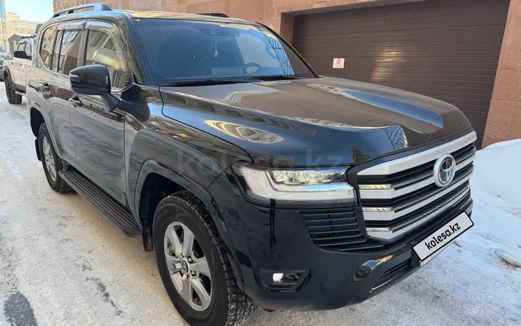 Toyota Land Cruiser 2023 года за 53 900 000 тг. в Астана