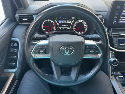 Toyota Land Cruiser 2023 года за 53 900 000 тг. в Астана – фото 26