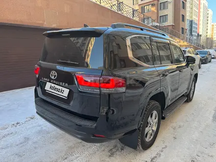 Toyota Land Cruiser 2023 года за 53 900 000 тг. в Астана – фото 4