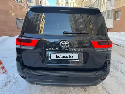 Toyota Land Cruiser 2023 года за 53 900 000 тг. в Астана – фото 5