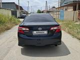 Toyota Camry 2013 года за 8 700 000 тг. в Шымкент – фото 2