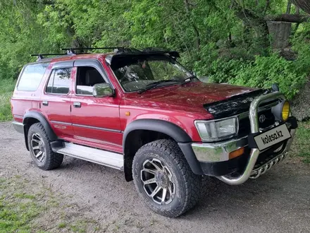 Toyota Hilux Surf 1992 года за 5 000 000 тг. в Усть-Каменогорск – фото 7