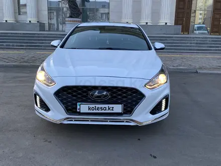 Hyundai Sonata 2018 года за 9 400 000 тг. в Петропавловск – фото 2