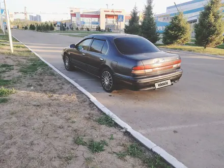 Nissan Maxima 1996 годаүшін1 700 000 тг. в Усть-Каменогорск