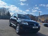 Volkswagen Touareg 2004 года за 4 900 000 тг. в Алматы