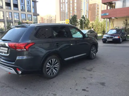 Mitsubishi Outlander 2020 года за 12 000 000 тг. в Астана – фото 10