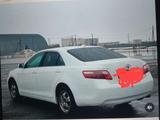 Toyota Camry 2007 года за 5 200 000 тг. в Уральск – фото 2