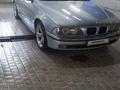 BMW 528 1998 года за 3 700 000 тг. в Астана – фото 2