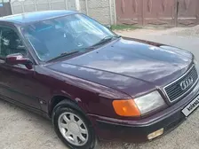 Audi 100