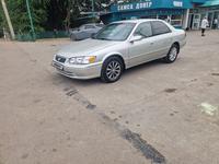 Toyota Camry 2000 года за 3 500 000 тг. в Алматы
