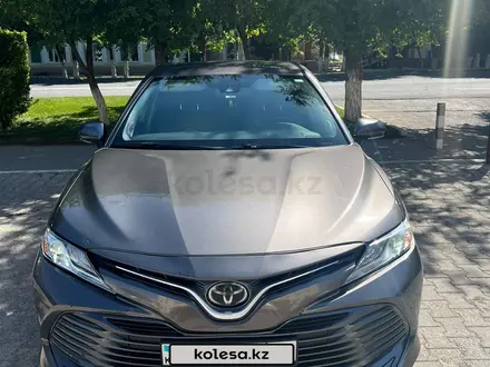 Toyota Camry 2019 года за 12 700 000 тг. в Алматы