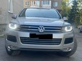 Volkswagen Touareg 2012 года за 13 000 000 тг. в Усть-Каменогорск – фото 3
