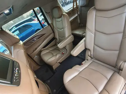 Cadillac Escalade 2015 года за 28 200 000 тг. в Астана – фото 9