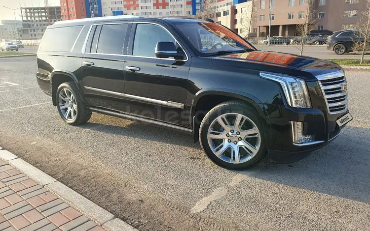 Cadillac Escalade 2015 годаfor28 200 000 тг. в Астана