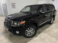 Toyota Land Cruiser 2015 годаүшін32 500 000 тг. в Астана