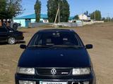 Volkswagen Passat 1994 года за 1 100 000 тг. в Актобе – фото 4