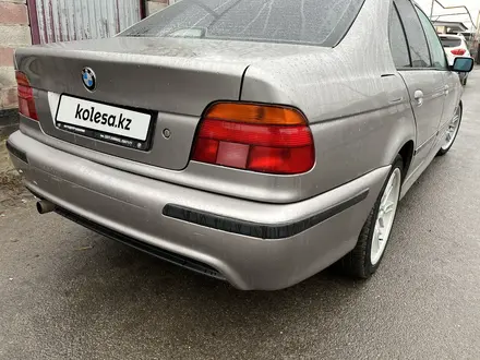 BMW 525 1997 года за 3 500 000 тг. в Алматы – фото 3