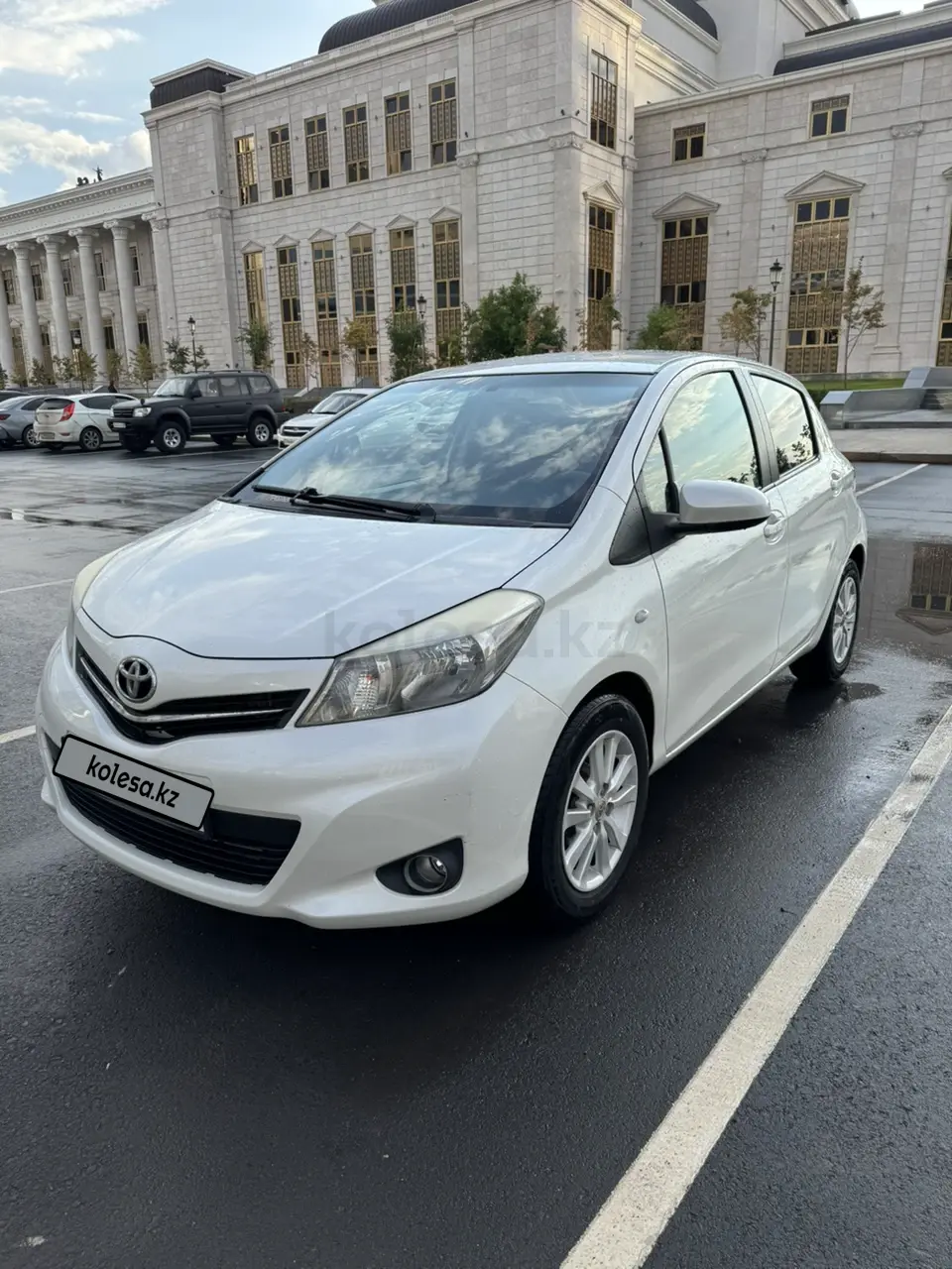 Toyota Yaris, 2013