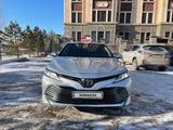 Toyota Camry 2020 года за 13 120 000 тг. в Астана