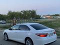 Toyota Camry 2015 года за 5 350 000 тг. в Уральск – фото 4