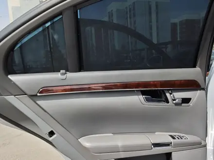 Mercedes-Benz S 350 2006 года за 7 000 000 тг. в Алматы – фото 14